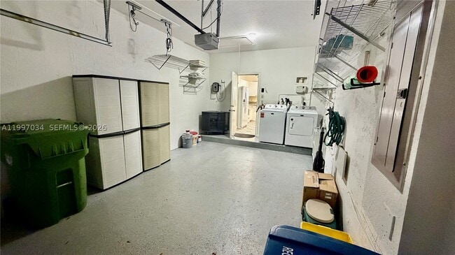 Building Photo - 2122 Pasa Verde Ln