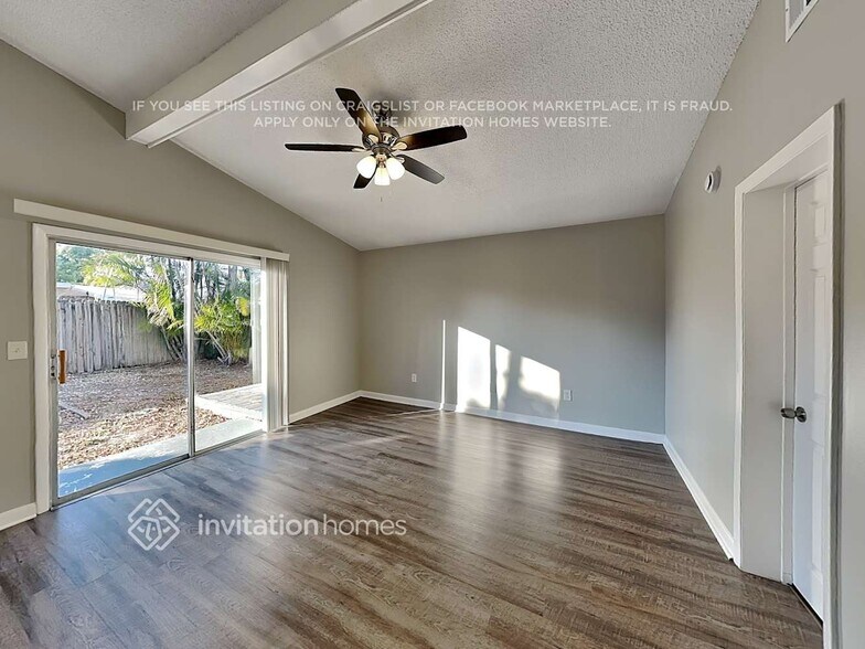 Building Photo - 11678 104th St