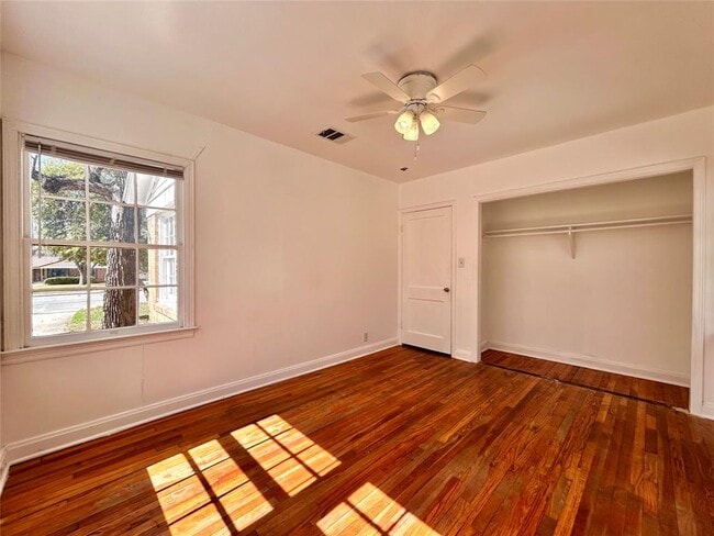 Building Photo - 5207 Shoal Creek Blvd