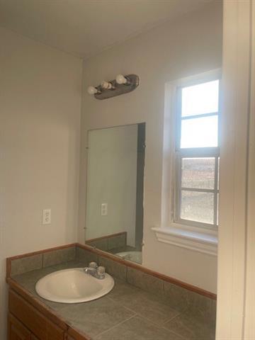 Building Photo - 202 Blue Bell Ct