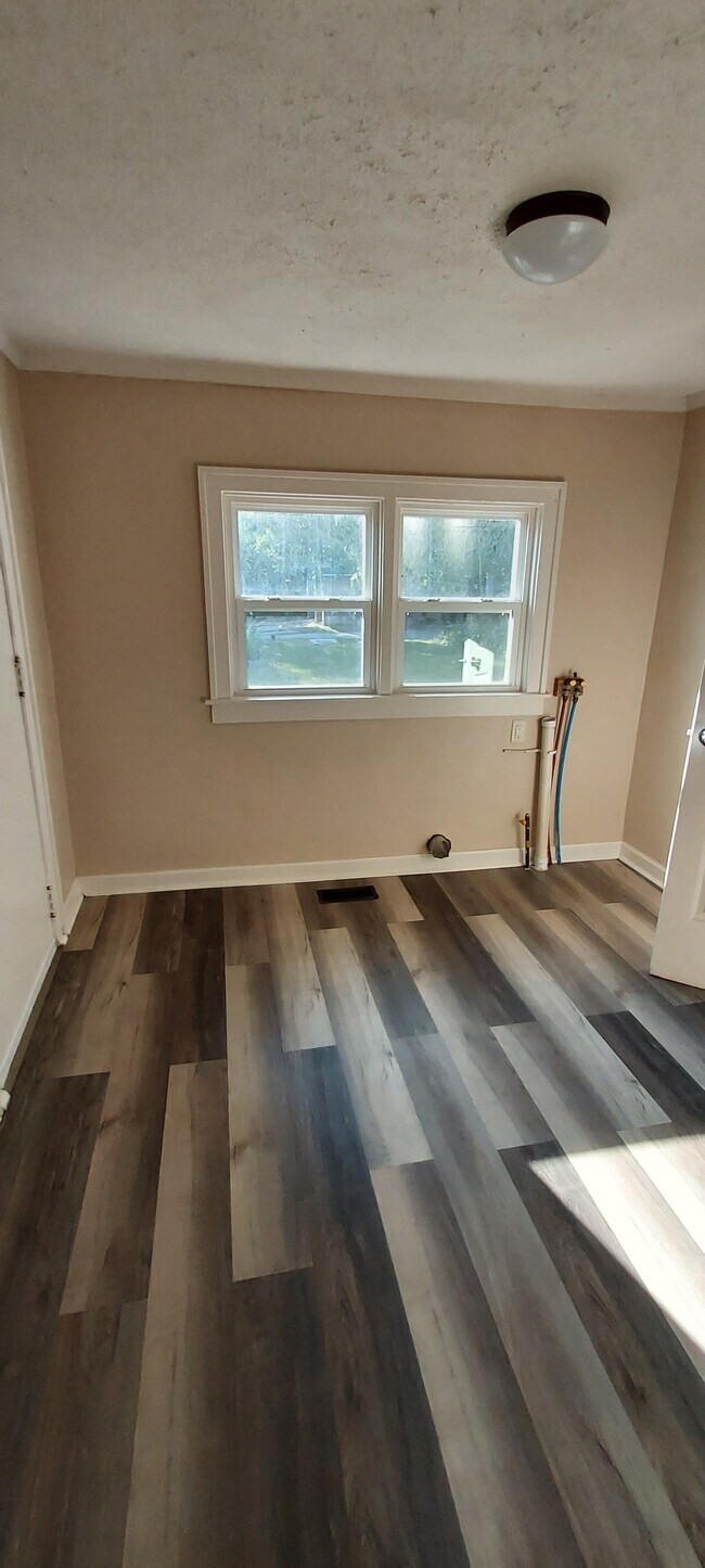 Building Photo - 1535 West St