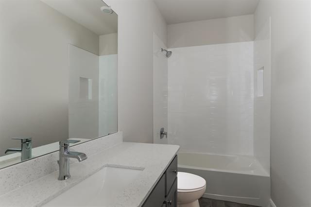 Building Photo - 808 Wilmott Ter