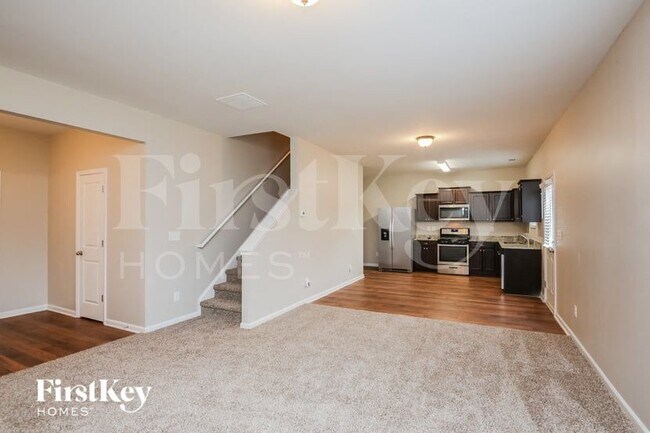 Building Photo - 704 Nonsuch Ct