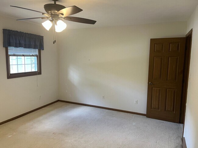 Building Photo - 2259 Augusta Ct