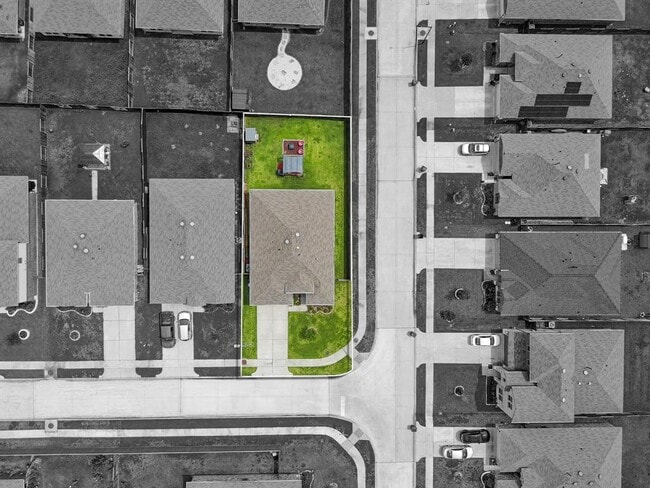 Building Photo - 21023 Creighton Wood Dr