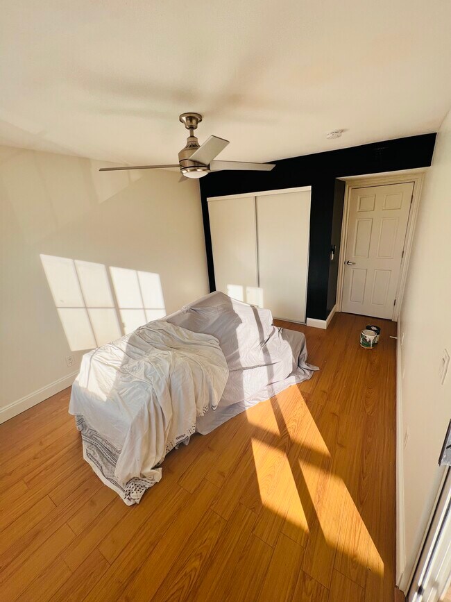 Bedroom - 2507 E 15th St