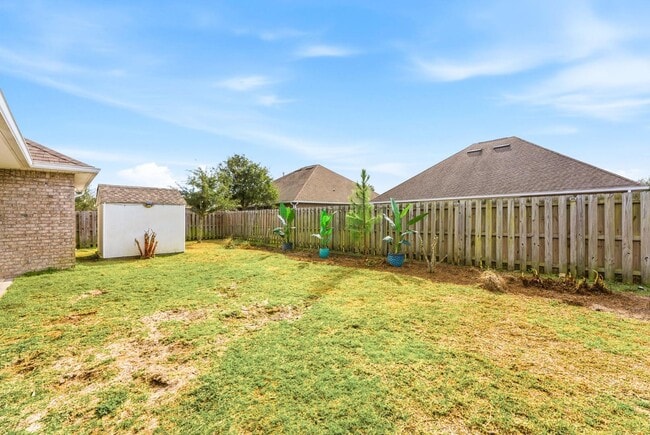 Building Photo - 374 Lilly Bell Ln