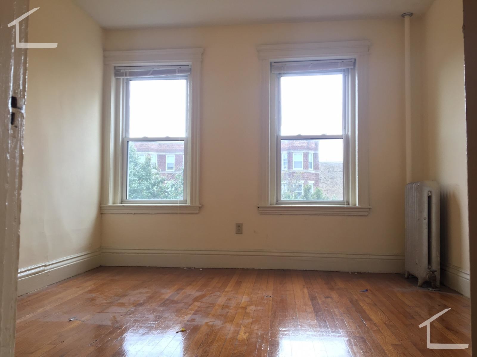Building Photo - 109 Queensberry St