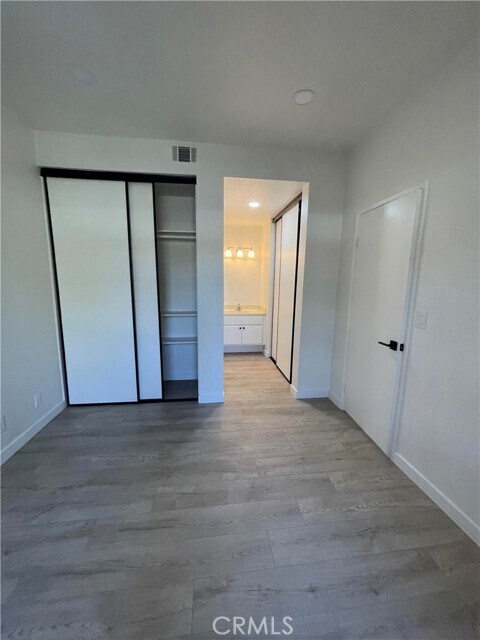Building Photo - 47 Gaviota