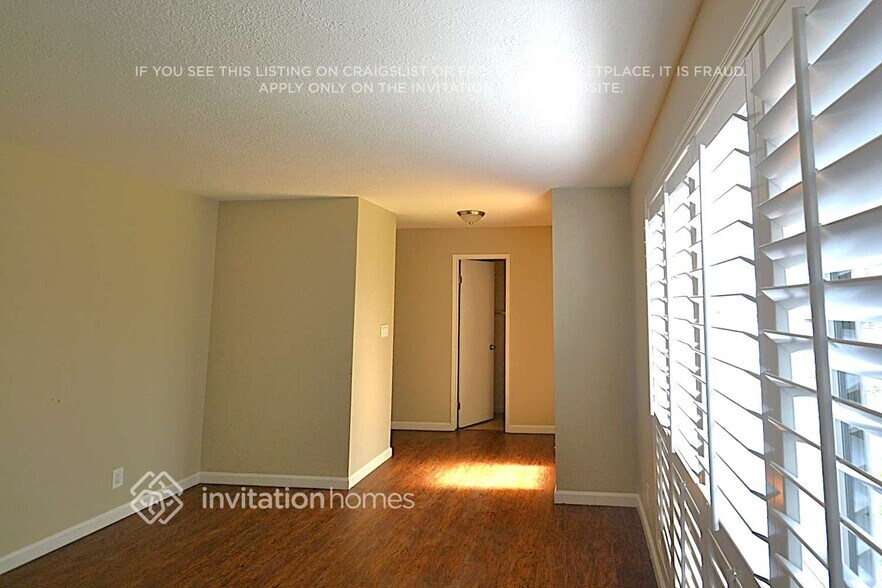 Building Photo - 1204 Waxwing Ln