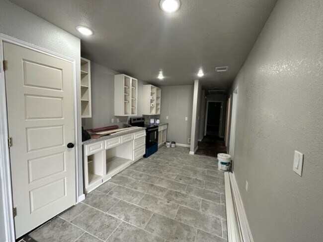 Building Photo - Coming soon..... Beautiful  3 bedroom 2 bath