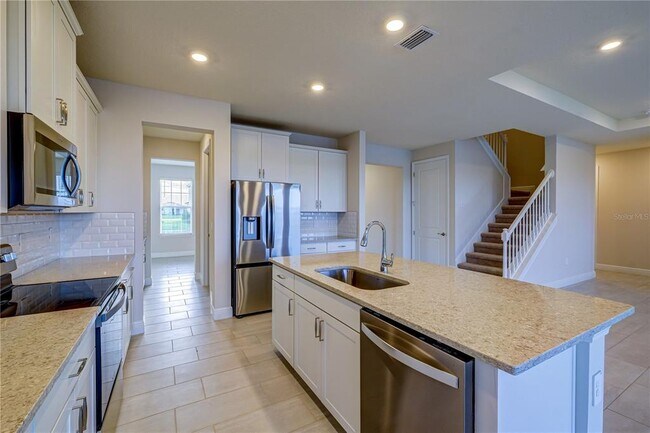 Building Photo - 17719 Gulf Rnch Pl