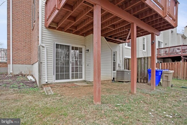 Building Photo - 14669 Cambridge Cir