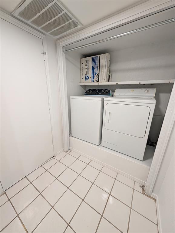 Building Photo - 12925 Carrie Ct