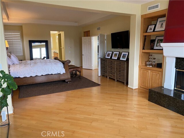 Building Photo - 10 Sable Sands