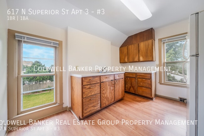 Building Photo - 617 N Superior St