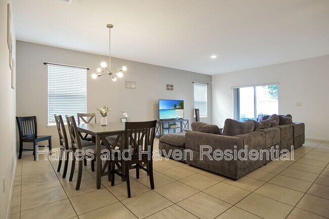 Building Photo - 441 Sardinia Cir
