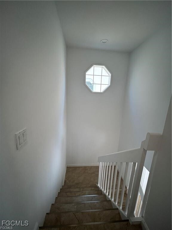 Building Photo - 28262 Villagewalk Cir