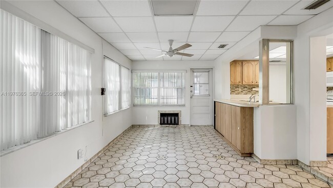 Building Photo - 5102 NW 53rd St