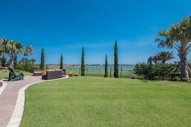 Building Photo - 5363 Vaccaro Ct