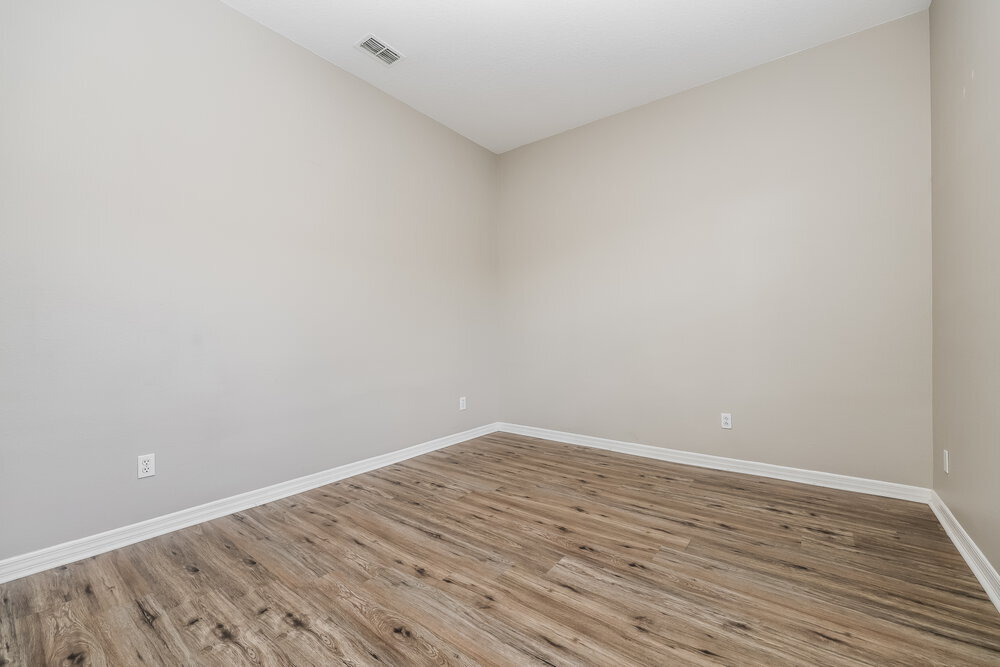 Building Photo - 1121 Seminole Sky Dr