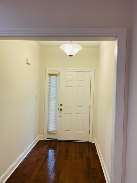 Building Photo - 20 Hunters Ln