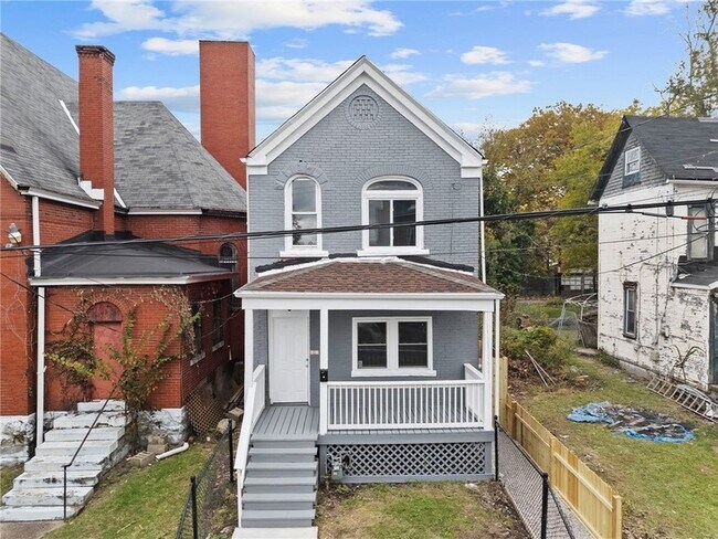 Building Photo - 7807 Kelly St