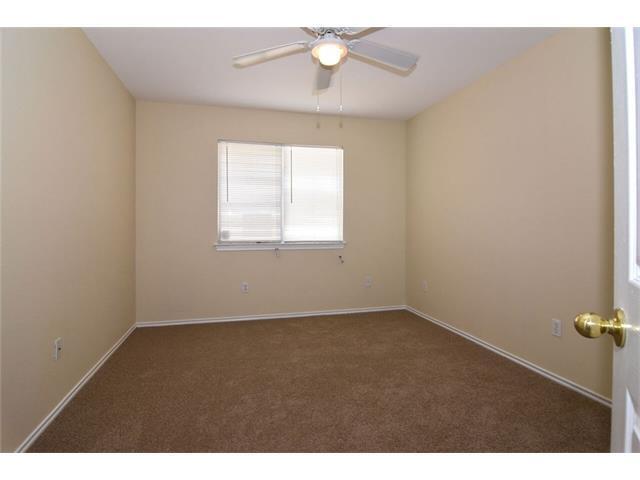 Building Photo - 109 Mood Lake Dr