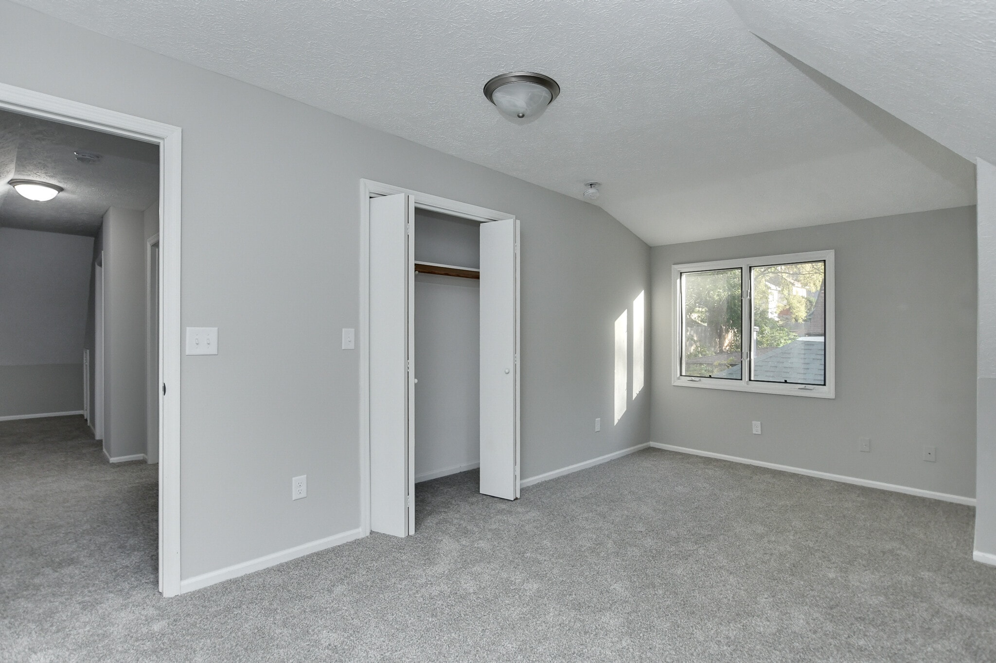 Building Photo - 403 Glen Ave
