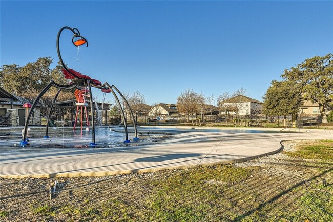 Building Photo - 3 bedroom 2 bathroom on a culdesac located on the far westside of San Antonio