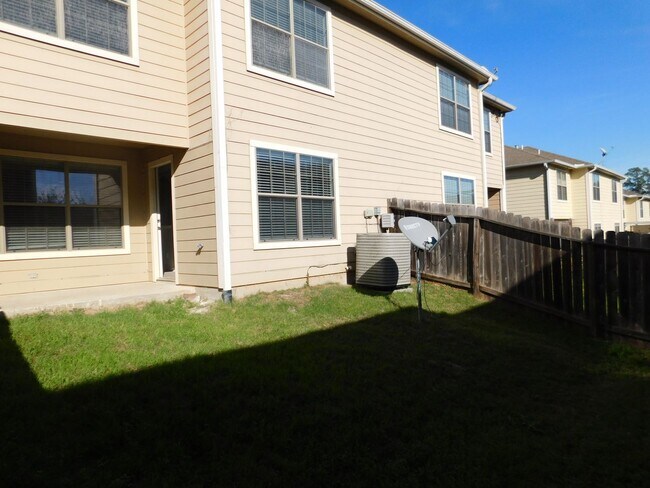 Building Photo - The Ranch at Sam Houston