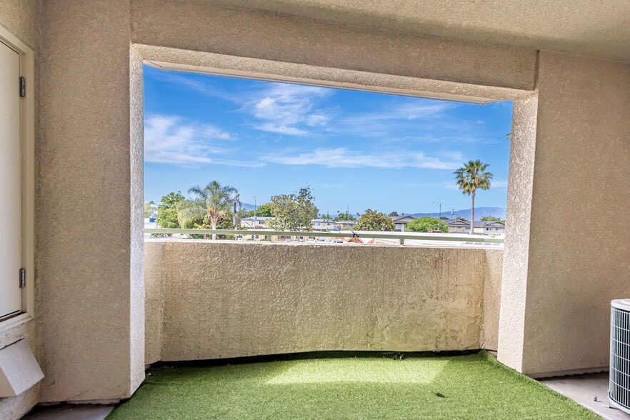 Building Photo - 3128 Loma Verde Dr
