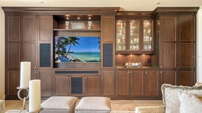 Building Photo - 464 Golden Gate Point