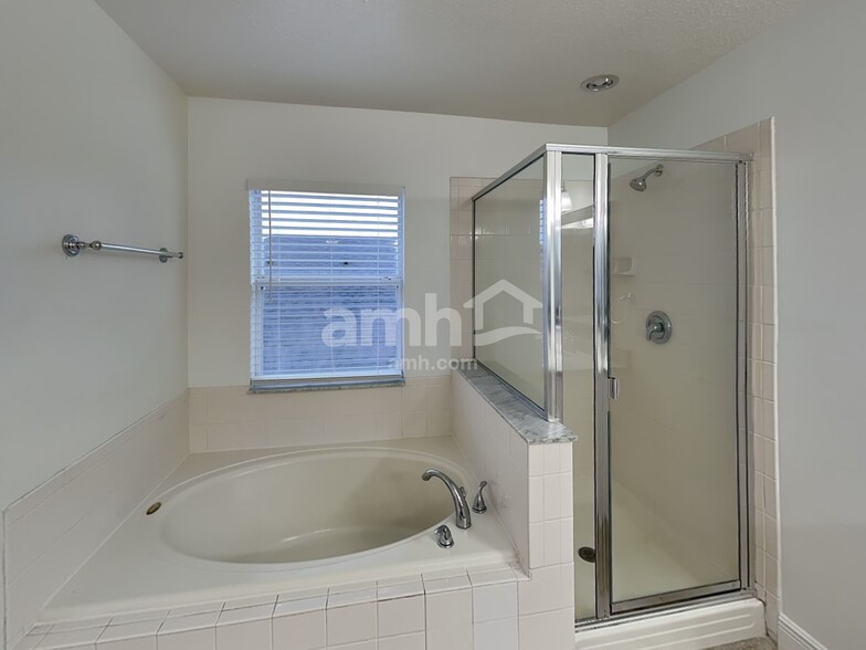 Building Photo - 14513 Kaiser Ct