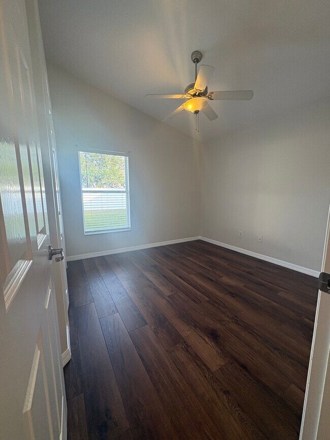 Building Photo - 14956 Braywood Trail