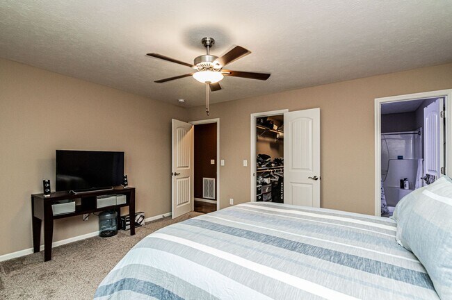 Building Photo - Please View 3D Virtual Walk-Through Before Scheduling a Showing