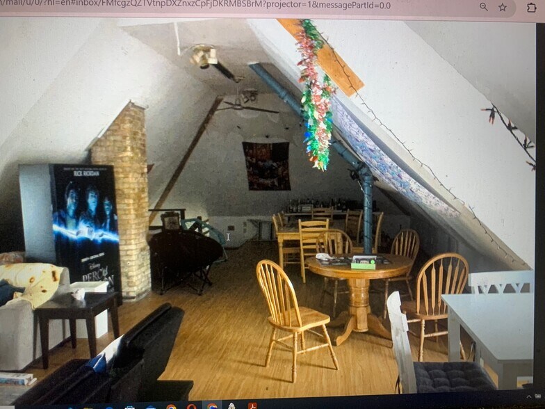 Building Photo - 2965 N Maryland Ave