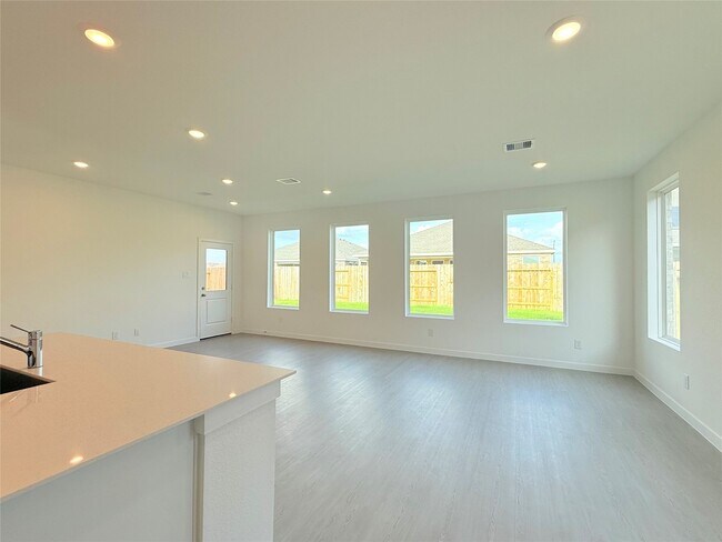 Building Photo - 16538 Mesquite Fld Dr