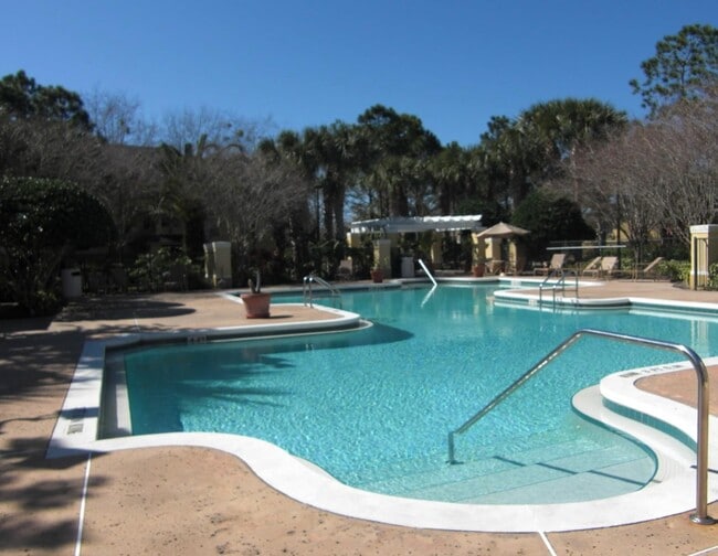 Building Photo - 2564 Robert Trent Jones Dr