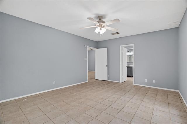 Building Photo - 231 Shady Ln Dr