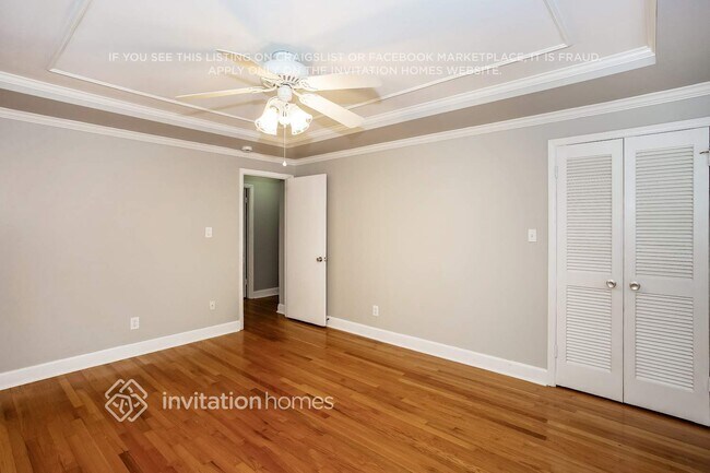 Building Photo - 5800 Amity Pl