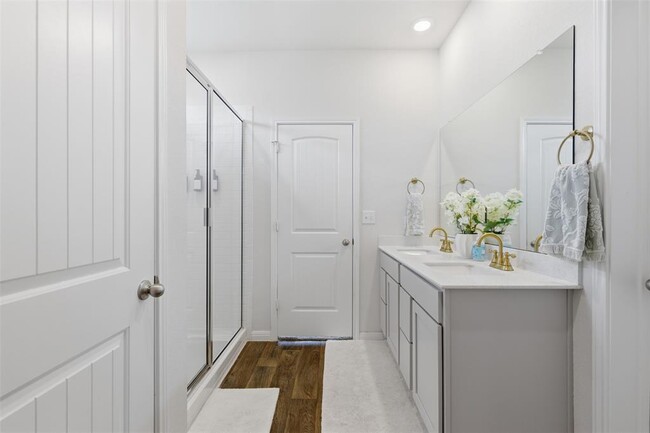 Building Photo - 128 Finley Rae Dr