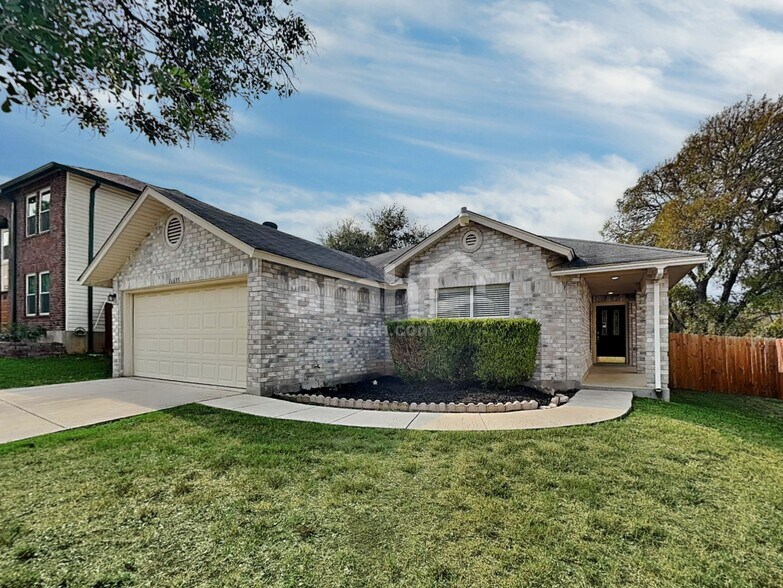 Primary Photo - 16635 Blanco Ky