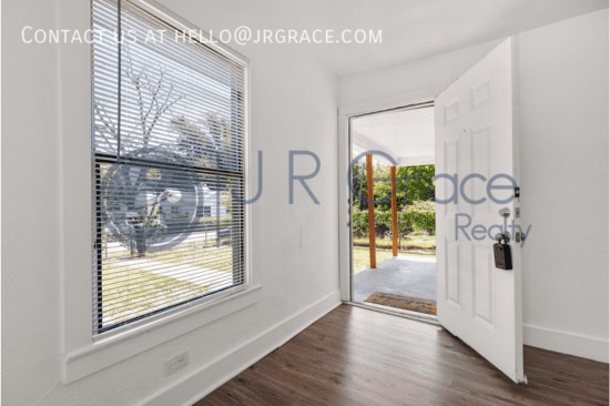 Building Photo - 3132 N 28th St