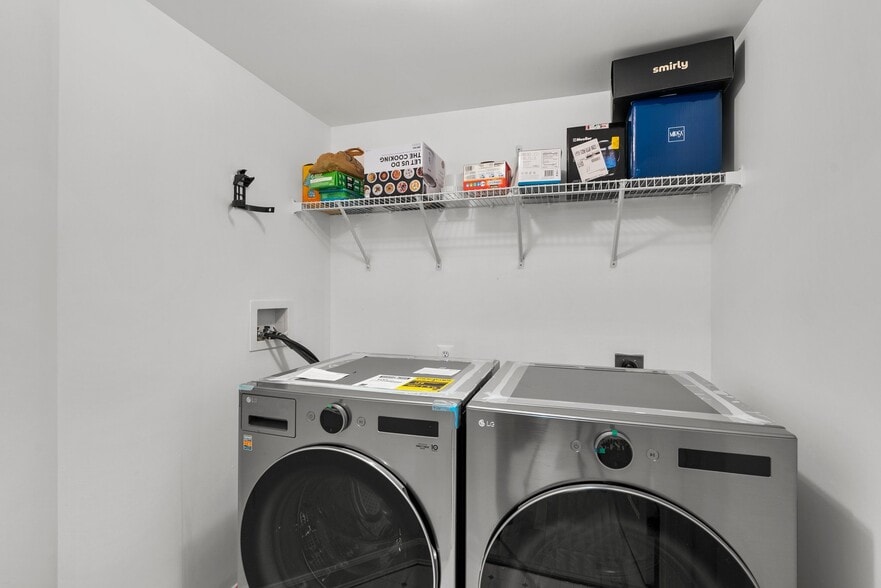 Washer/Dryer - 5 Chatterly Ct
