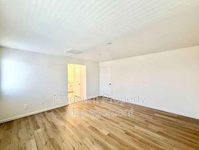 Building Photo - 29949 Ballast Rd
