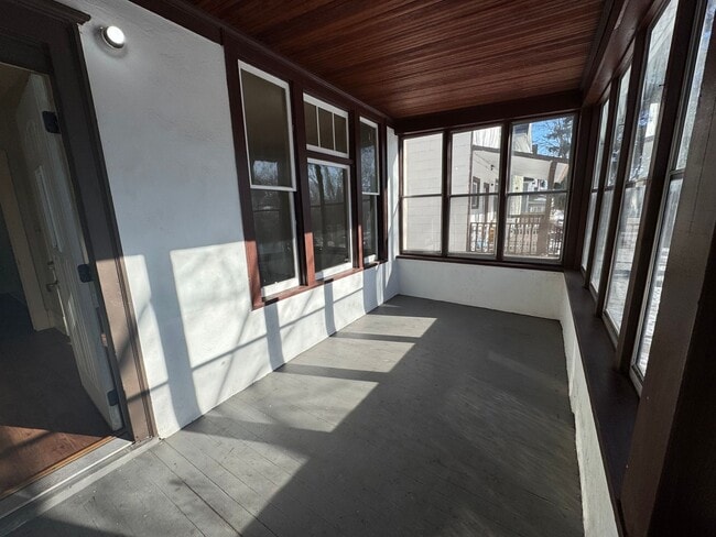 Building Photo - 787-789 Aurora Ave