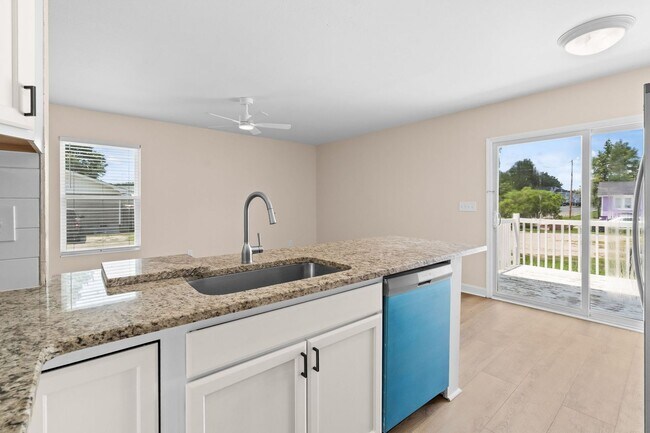 Building Photo - 4097 Mica Ave