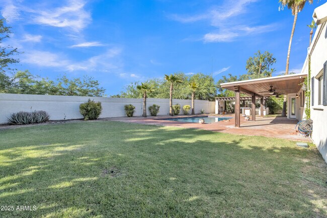Building Photo - 10424 E Cannon Dr