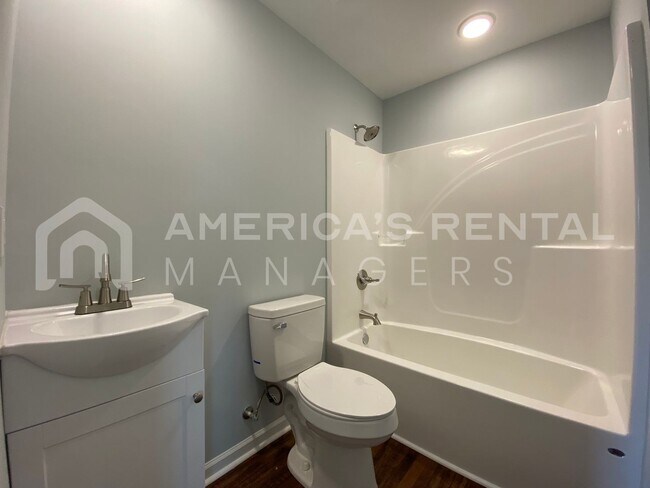 Building Photo - Home for Rent in Logan, AL!!! Minutes from...